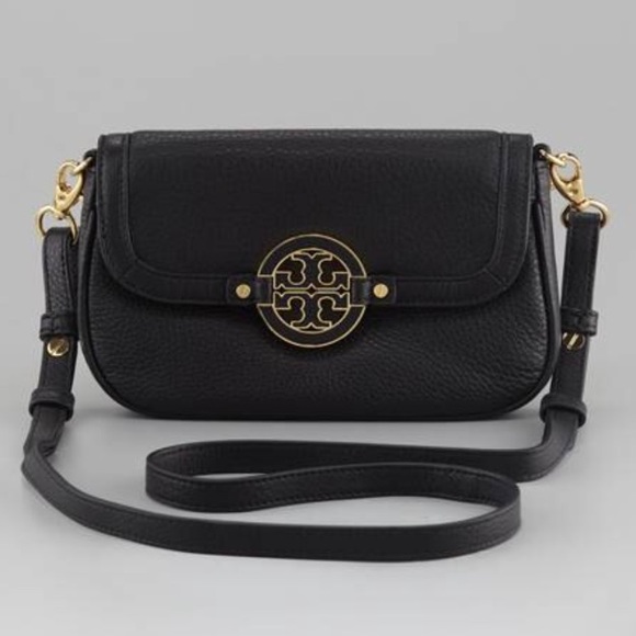 Tory Burch Handbags - Tory Burch Amanda Crossbody Bag Black & Gold